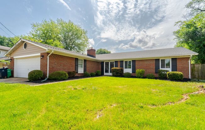 5 BD 3 BA Oxon Hill, MD home is ideal for commuters