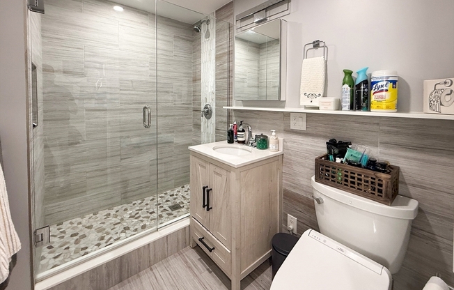 1 bed, 1 bath, 590 sqft, $4,000, Unit 11G