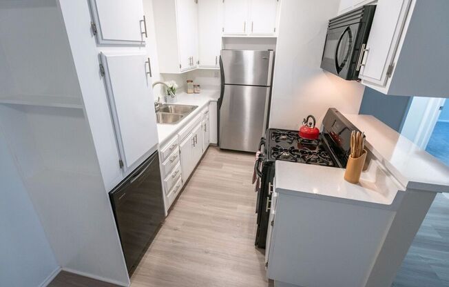 2 beds, 2 baths, 1,200 sqft, $2,498, Unit 201