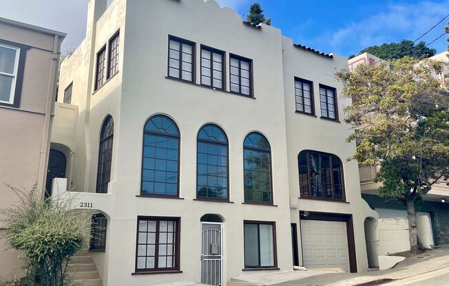 2309 & 2311 Hearst (Arx)