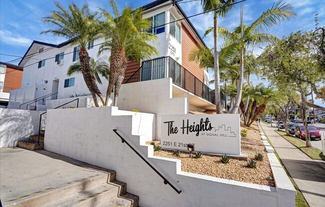 1 bed, 1 bath, 750 sqft, $2,650