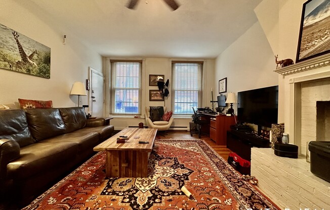 206 Commonwealth Ave.