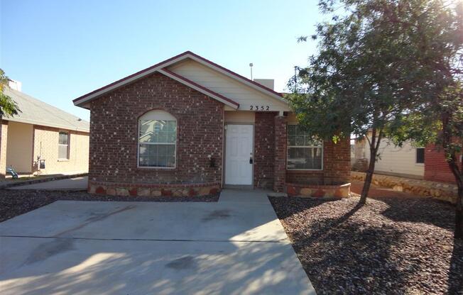 Adorable Single Level Eastside Home With Refrigerated Air Located In Quiet Neighborhood