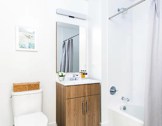 1 bed, 1 bath, $3,589, Unit 303