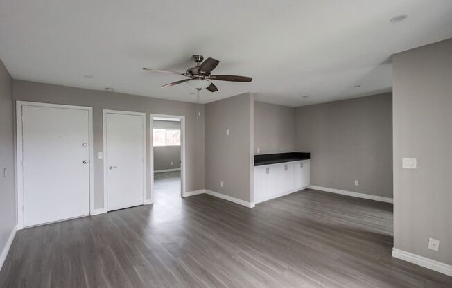 1 bed, 1 bath, 722 sqft, $2,145, Unit 115