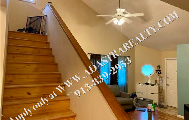 3 beds, 2 baths, $1,595