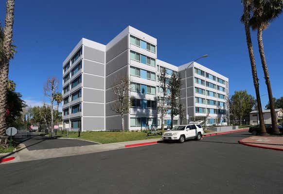 15211 SHERMAN WAY