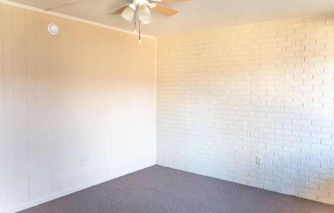 1 bed, 1 bath, $675, Unit TT206