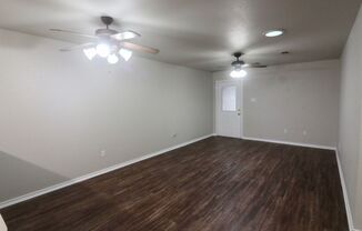 3 beds, 2 baths, $1,595