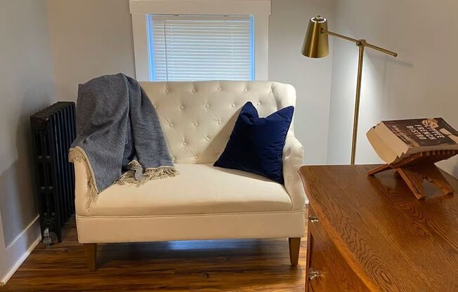 1 bed, 1 bath, $1,250