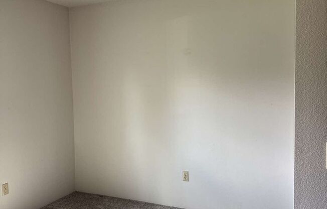 1 bed, 1 bath, 504 sqft, $1,200, Unit 1816-211