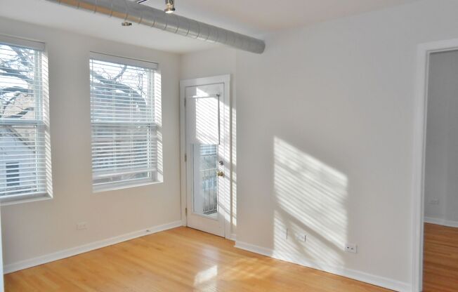 1 bed, 1 bath, 350 sqft, $1,895, Unit 2520-B2