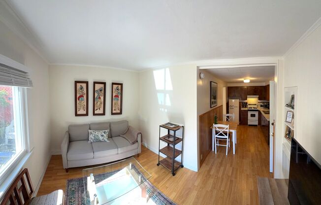 3133-3137 Broderick