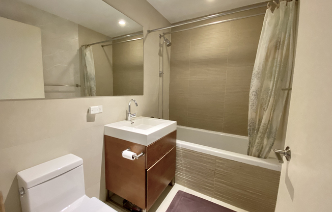 2 beds, 2 baths, 1,024 sqft, $8,500, Unit 5U