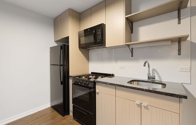 1 bed, 1 bath, 351 sqft, $1,695, Unit 205