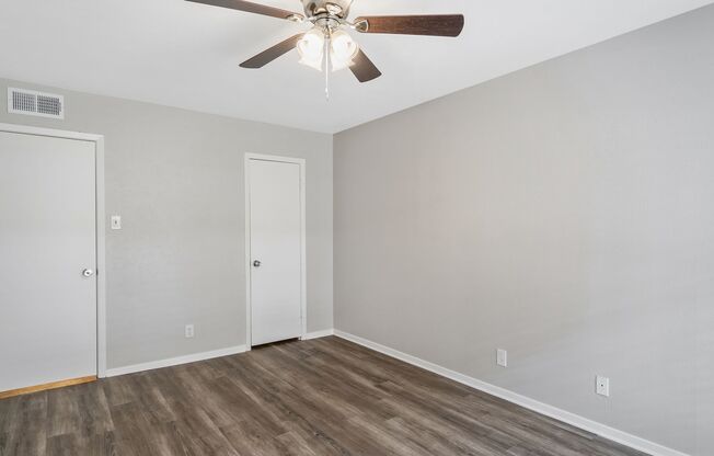 2 beds, 2 baths, 958 sqft, $1,145, Unit D25