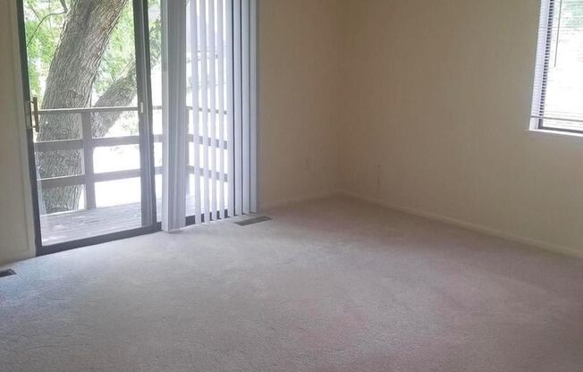 Beautiful 3BR 2.5BA Single Family Home in North Arlington