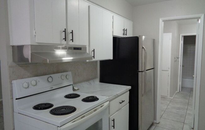 #1050-W Pierson St, LLC