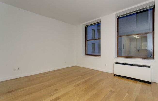 Studio, 1 bath, 475 sqft, $3,300, Unit 20L