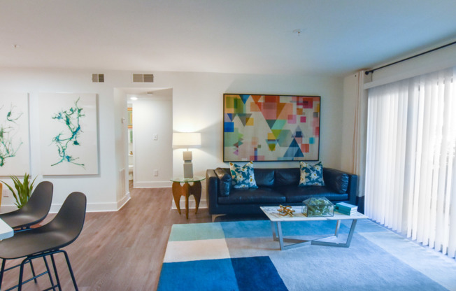 Ask About Our Brand New Renovated Apartments!