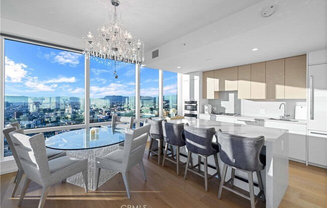 2 beds, 2 baths, 1,309 sqft, $6,800, Unit 4111