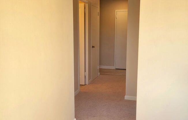 2 beds, 1 bath, 777 sqft, $1,600, Unit 310