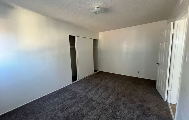 2 beds, 1 bath, 702 sqft, $2,200, Unit 204