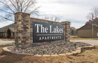 The Lakes Apartments