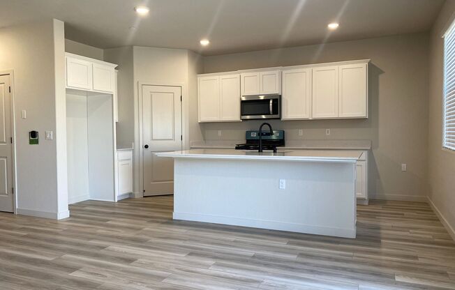 Available NOW! BRAND NEW HOME! Beautiful 4 bedroom/2.5 bath