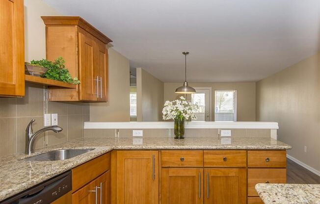 17685 NW Concordia Court #6 - Move in Special!!  1st Month's Rent FREE!!