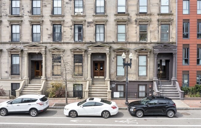 701 Massachusetts Ave