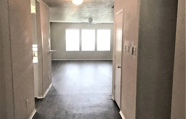 9530 BELLECLAIRE LN