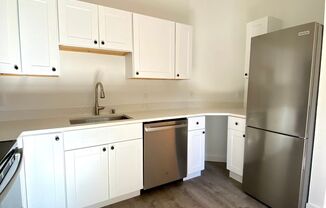1421 On Queen Anne Apartments