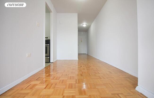 Studio, 1 bath, $3,500, Unit 8H