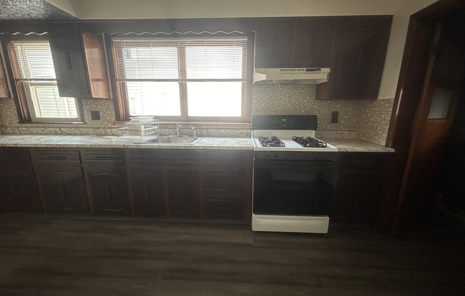 2 beds, 1 bath, 1,100 sqft, $2,500, Unit 1