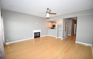 Large 2 Bedroom Condo For Rent Near Historic Downtown Clarksville!