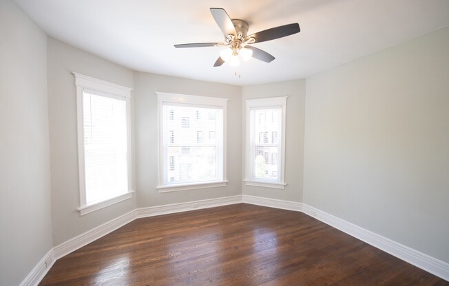 2 beds, 1 bath, 950 sqft, $1,725, Unit 4401 - D