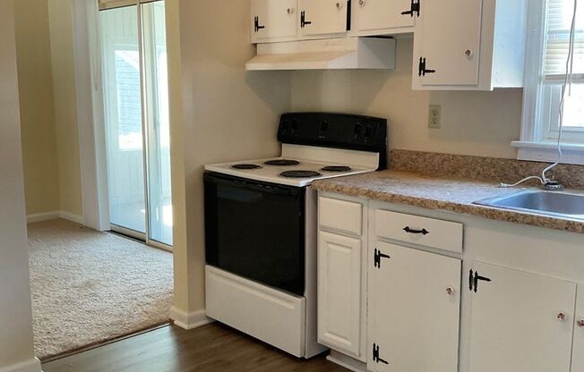 3 beds, 1 bath, $1,795