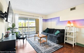 Beautiful Condo Apartment Available for Rent!