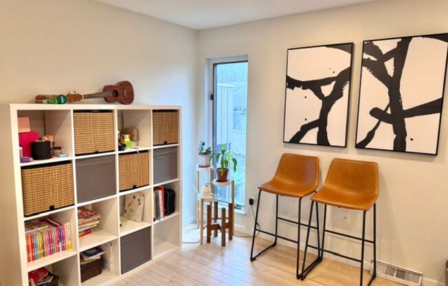 Charming 3-Bedroom, 2-Bath Home for Rent -Comfort & Convenience Await!