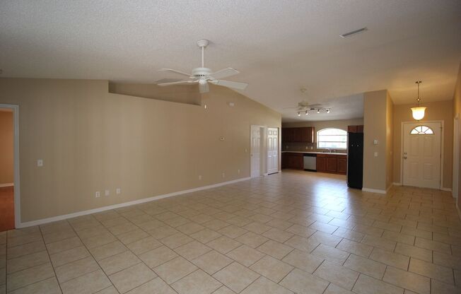 3 beds, 2 baths, $1,950