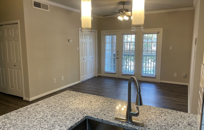 The Inverness Living | Houston, TX Apartments | Apartments in Houston, TX