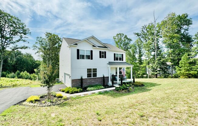 CLOSE TO QUANTICO - IMMACULATE COZY NEW HOME ON ACREAGE