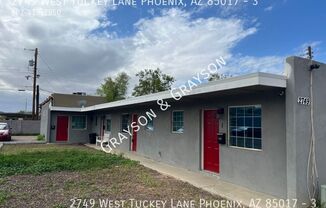 2749 West Tuckey Lane