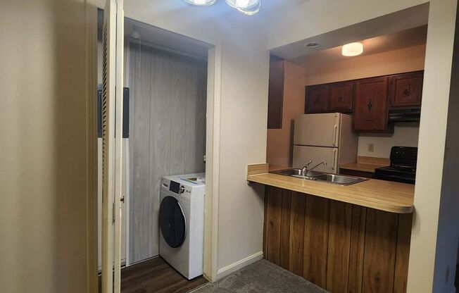 1 bed, 1 bath, 625 sqft, $805, Unit 5056