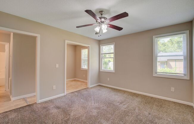 Beautiful 3BR/2BA Home Close to Everything Columbia Has to Offer - Available for Pre-Leasing
