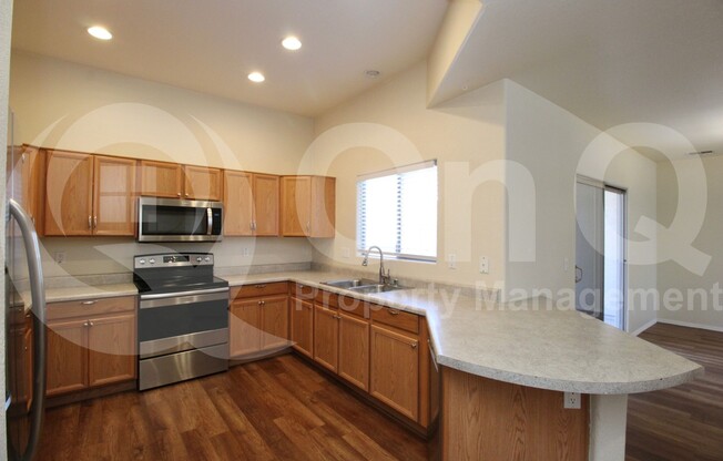 8078 W MARY JANE LN