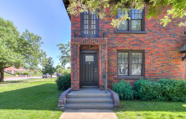 1300 NW 15th
