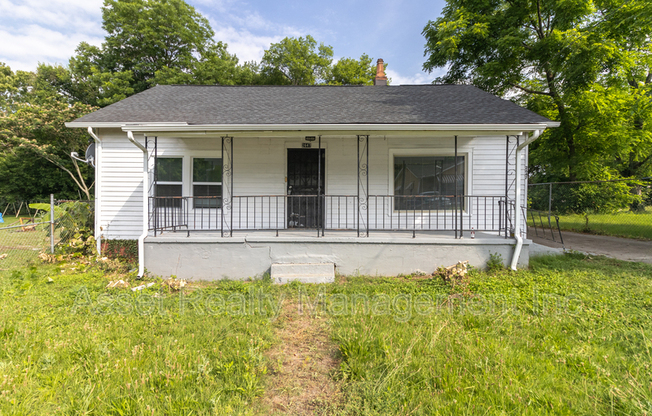 2647 SELMA AVE
