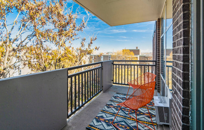 Large Balcony Space